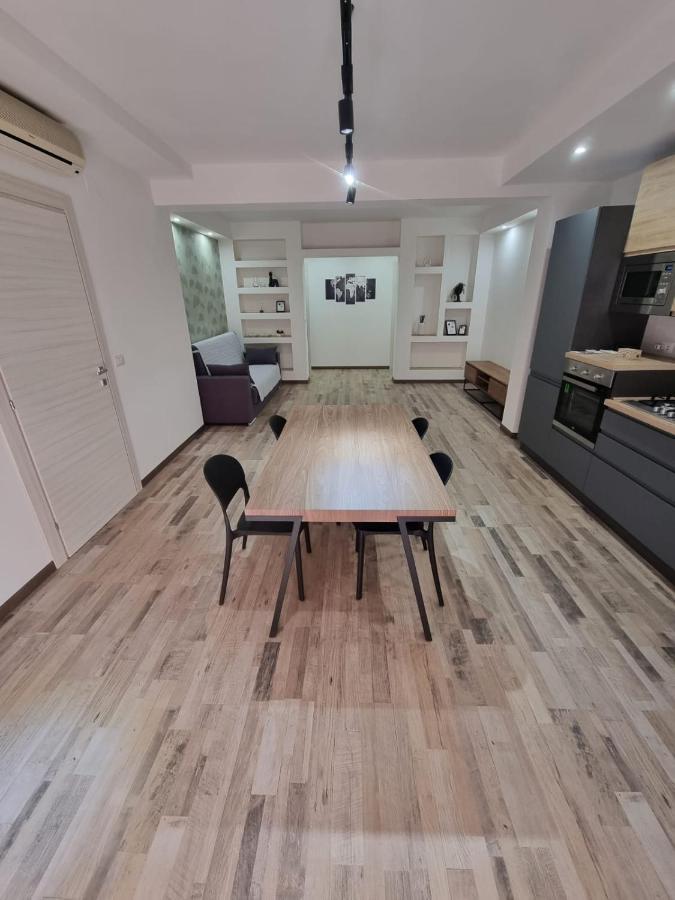 Civico 1 Apartment Valguarnera Caropepe Bagian luar foto