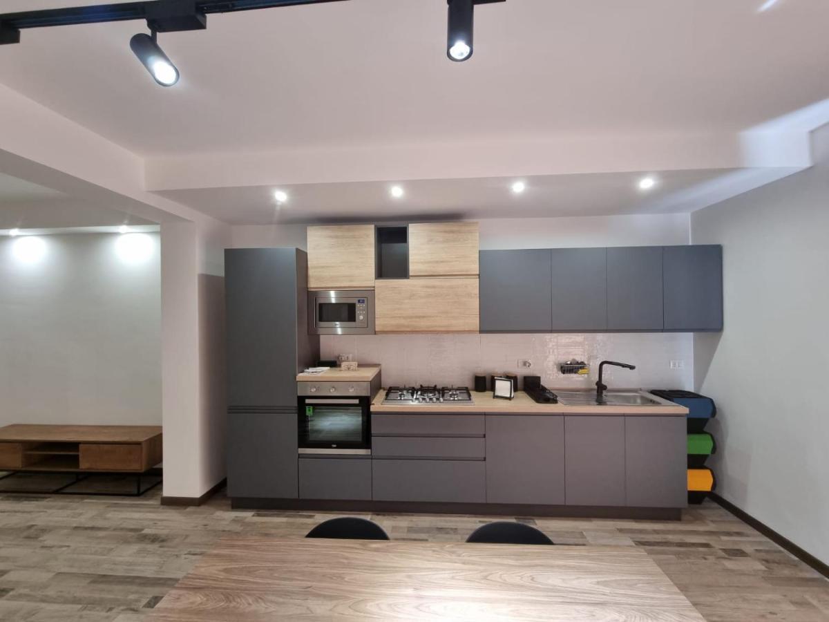Civico 1 Apartment Valguarnera Caropepe Bagian luar foto